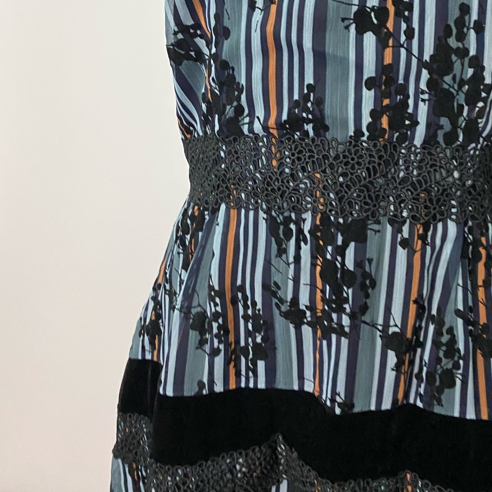 FoxieDox  dress sz- med - Picture 3 of 6